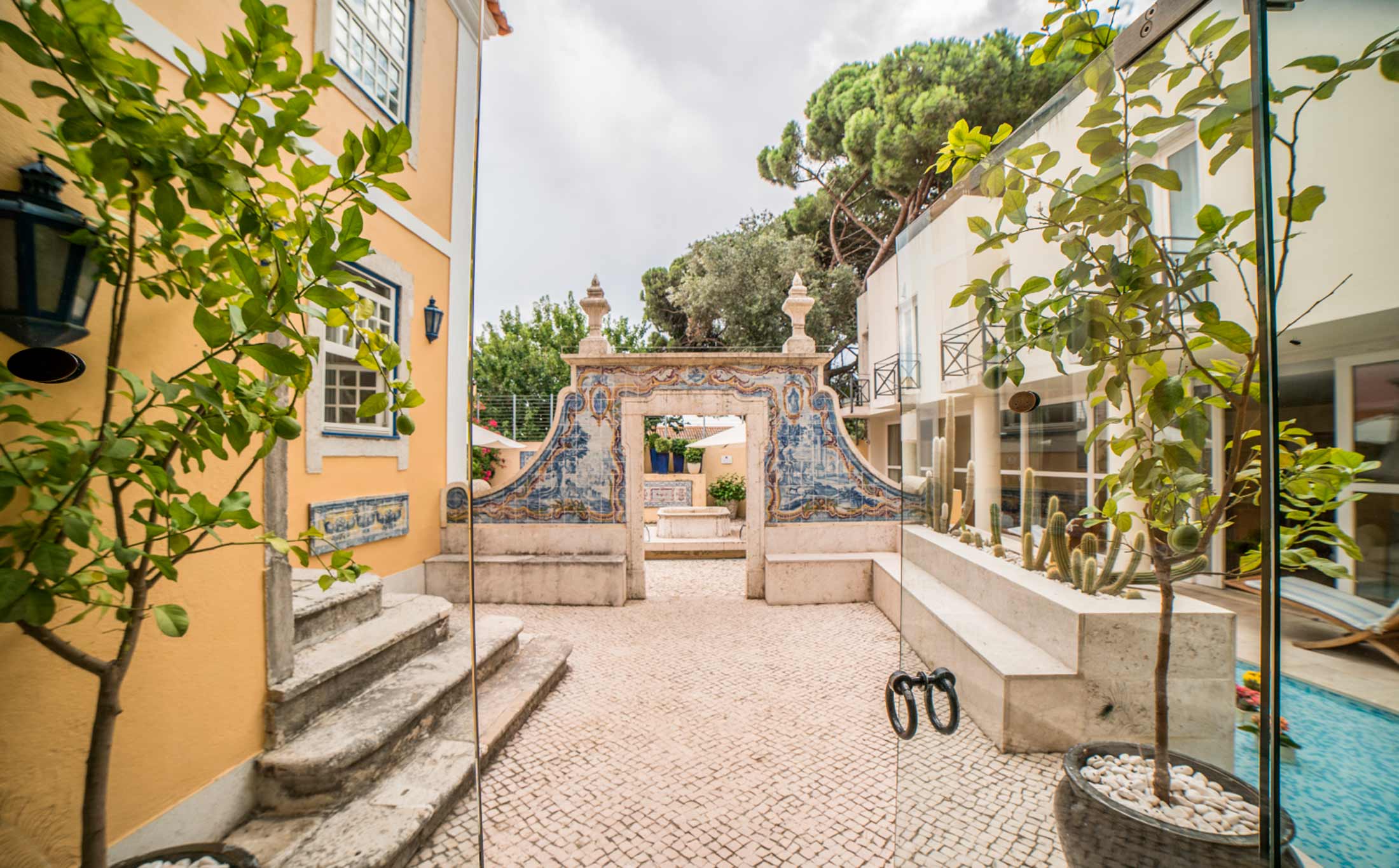 Solar do castelo reopened