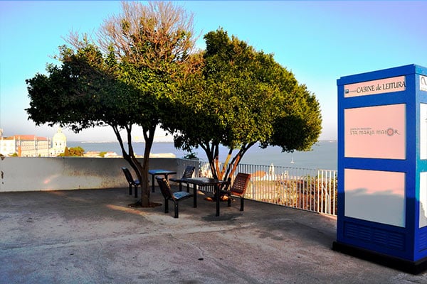 Reading booth in the garden